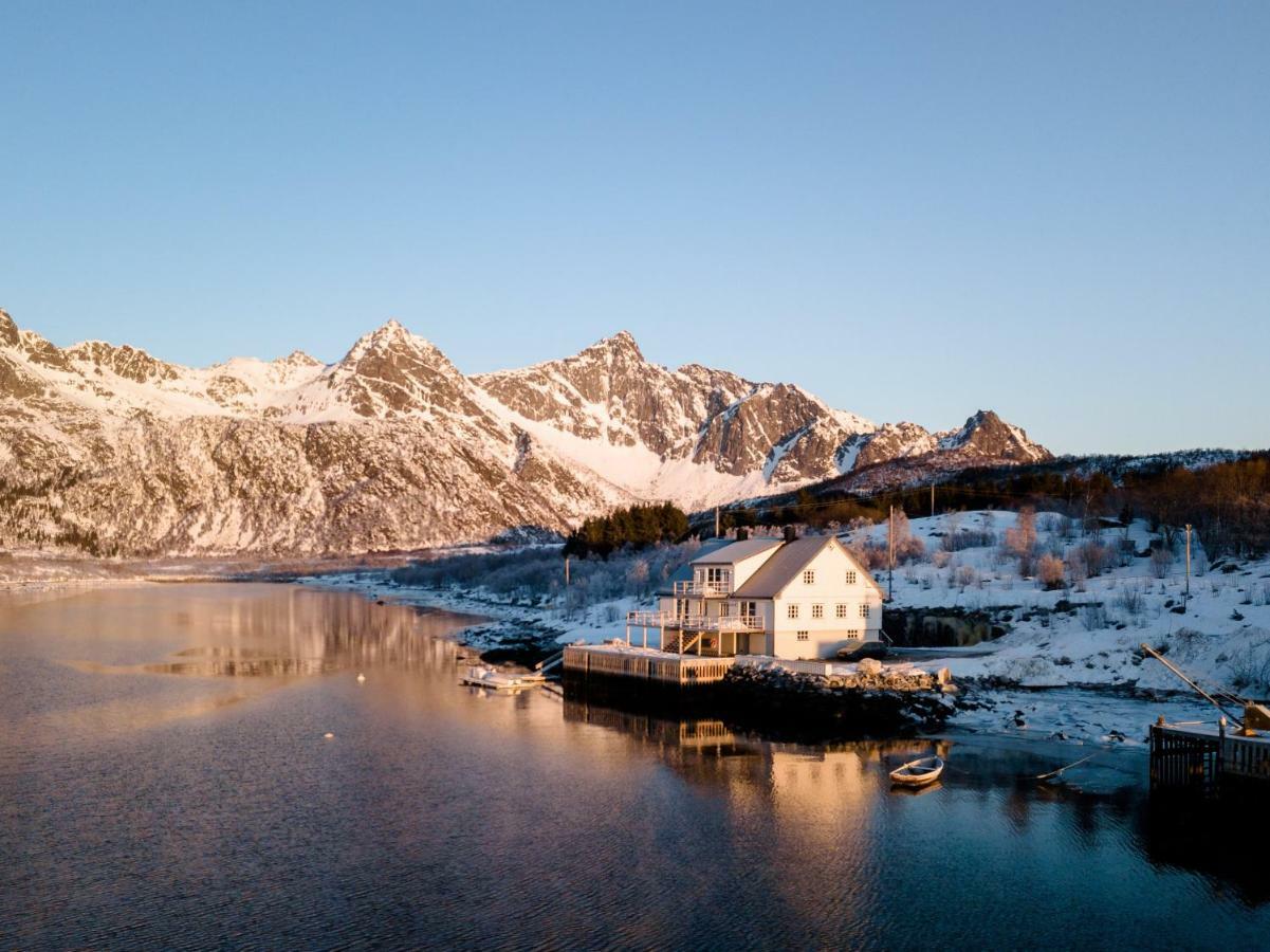 Lofoten Apartments Kabelvag Exterior photo